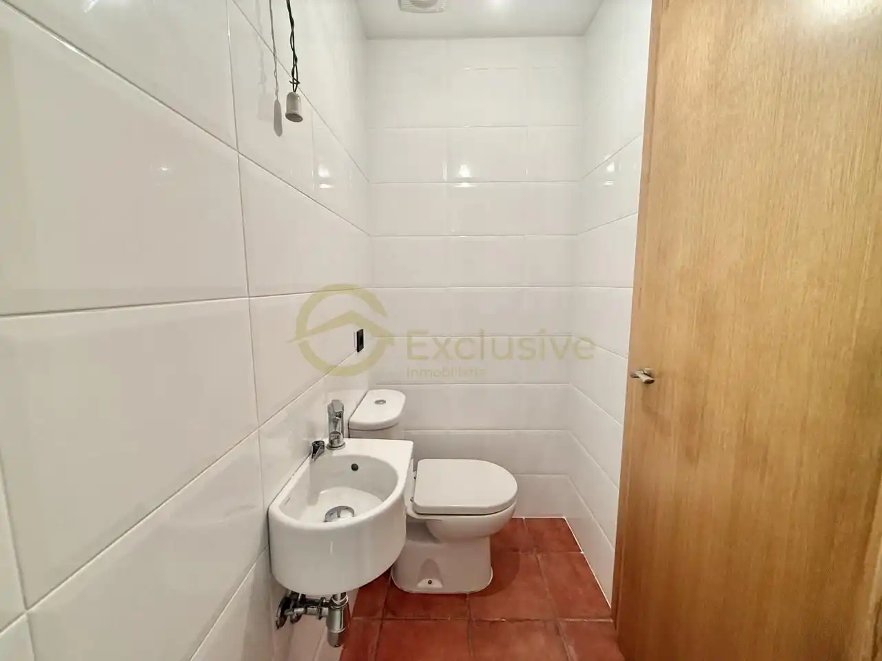 Baño de Casa o chalet en venta en Avilés con Calefacción, Jardín privado y Parquet