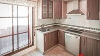 Cuina de Casa o xalet en venda en  Córdoba Capital amb Aire condicionat i Terrassa
