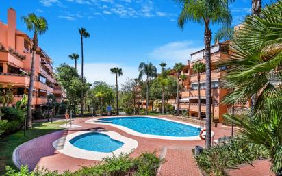 Exterior view of Planta baja for sale in Marbella  with Air Conditioner, Terrace and Swimming Pool