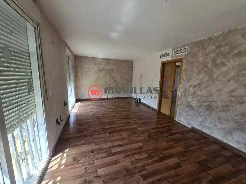 Casa con terraza en venta en Calle TOMILLO, imagen 3