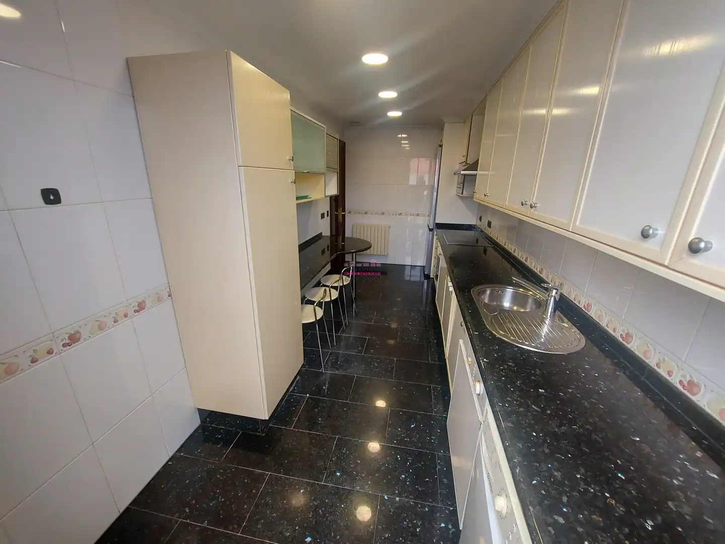 Flat for rent in Praza Francisco Fernández del Riego, 11, Plaza España - Corte Inglés