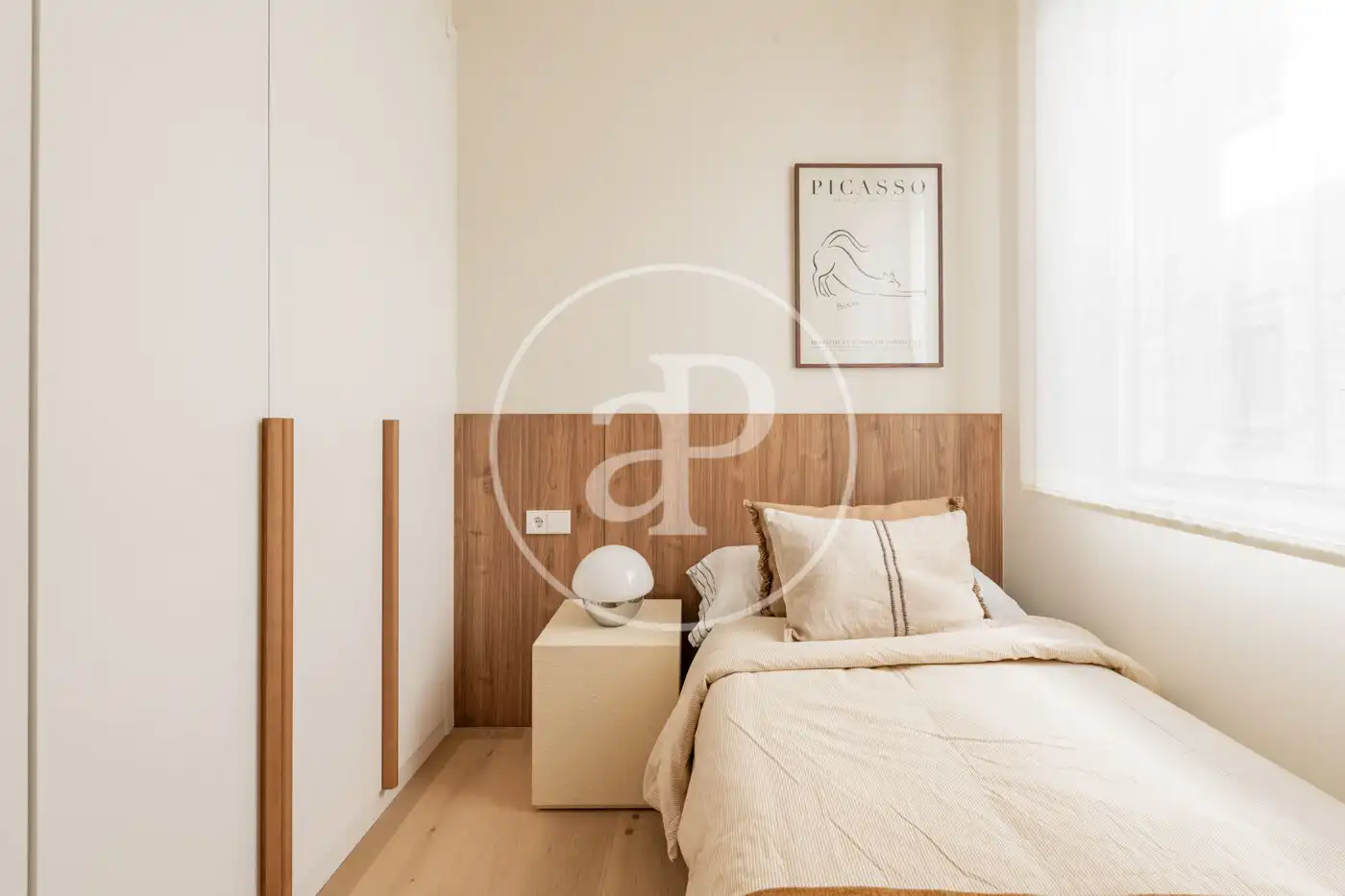Bedroom of Flat for sale in Madrid  with Air Conditioner and Heating