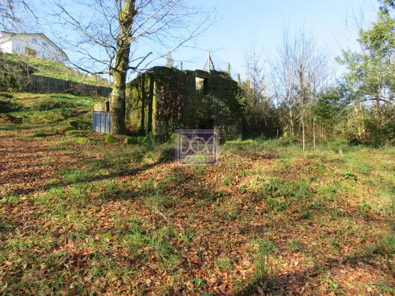 Casa rústica amb jardí en venda a Mondariz