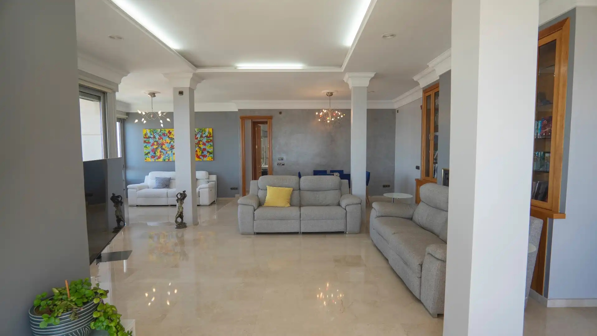 Sala d'estar de Àtic en venda en Benidorm amb Piscina, Moblat i Jacuzzi