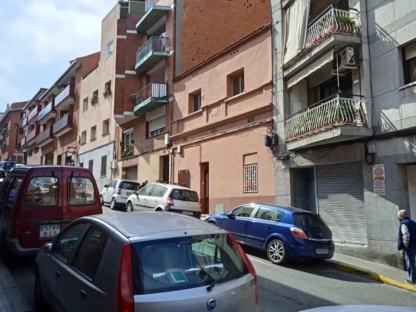 Vista exterior de Terreno en venta en Santa Coloma de Gramenet