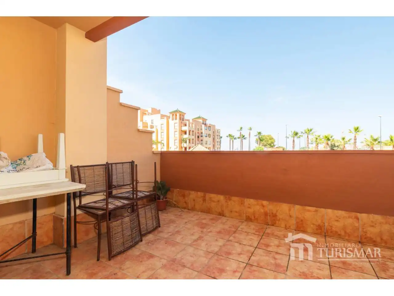 Apartment with pool for sale in Avenida Cisnes 1