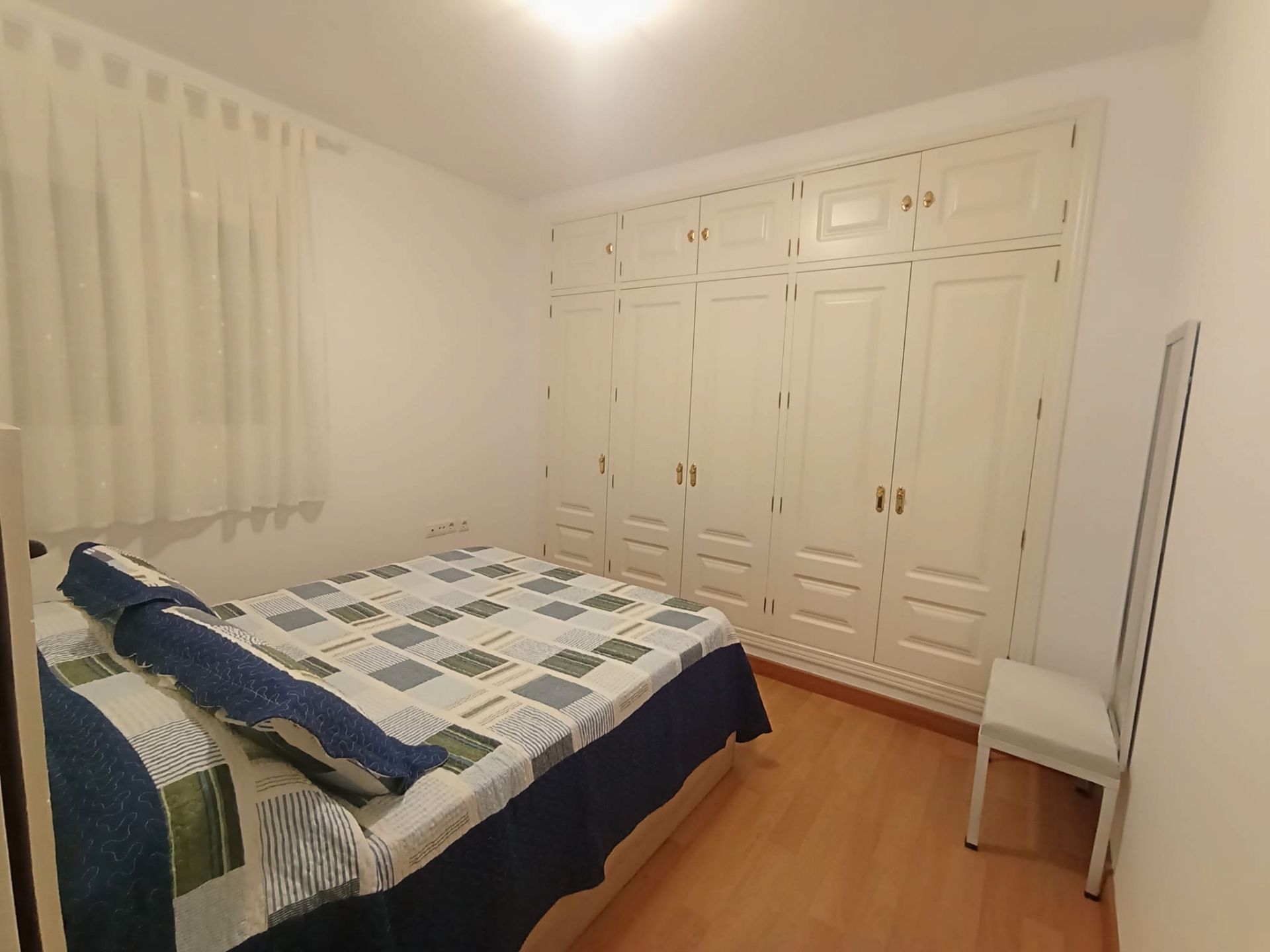 Bedroom of Flat to rent in Almendralejo  with Air Conditioner, Heating and Parquet flooring