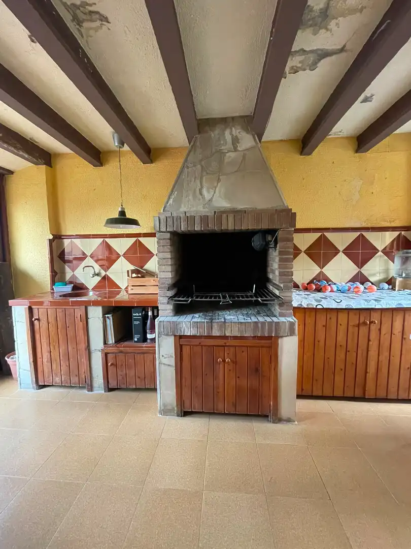 Cuina de Casa adosada en venda en Els Pallaresos amb Aire condicionat, Calefacció i Jardí privat