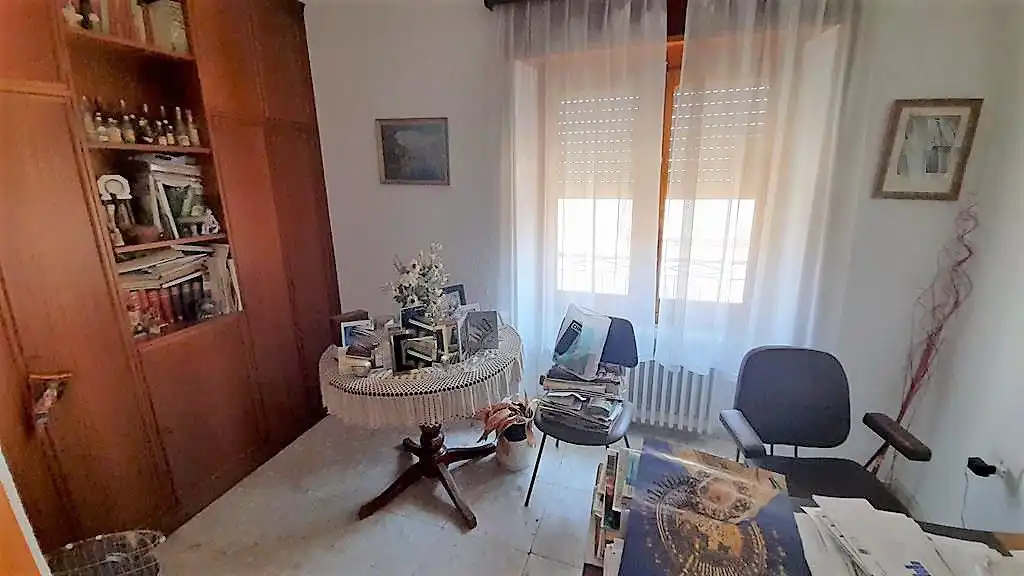 Sala de estar de Casa o chalet en venta en La Roda con Calefacción, Terraza y Trastero