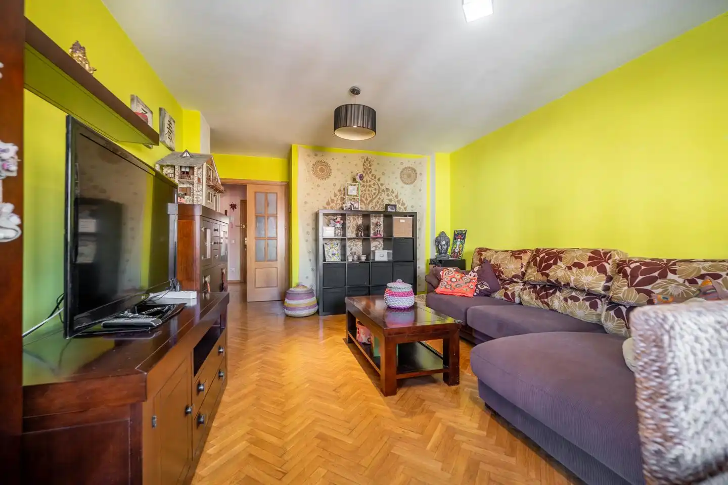 Sala de estar de Piso en venta en Ávila con Calefacción, Parquet y Terraza