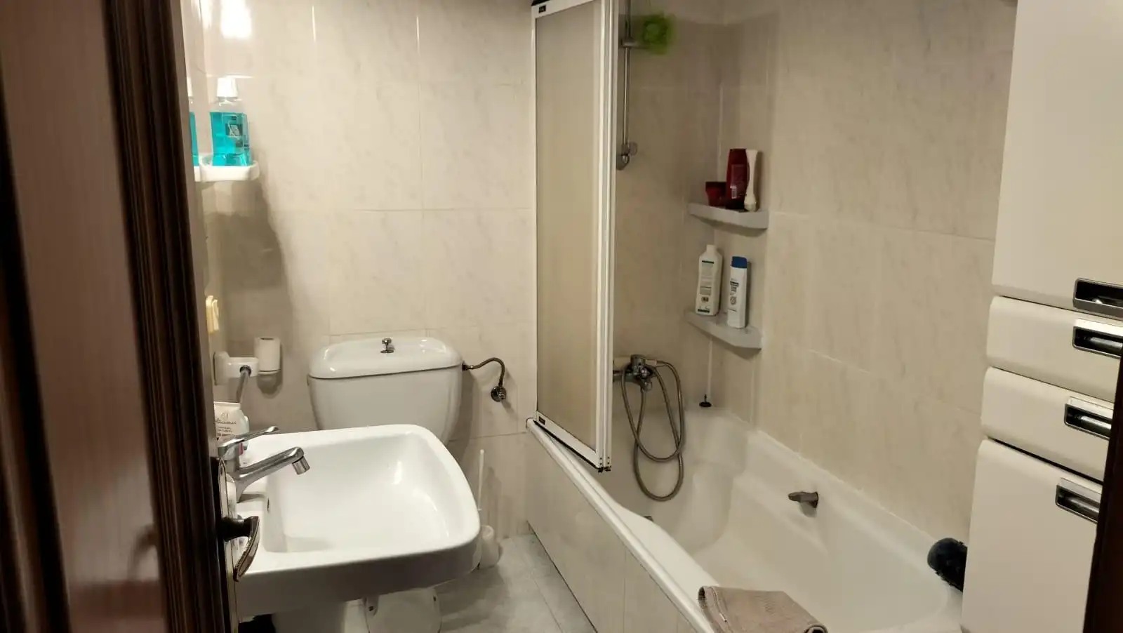 Badezimmer von Wohnung zum Verkauf in Palencia mit Heizung, Terrasse und Möbliert