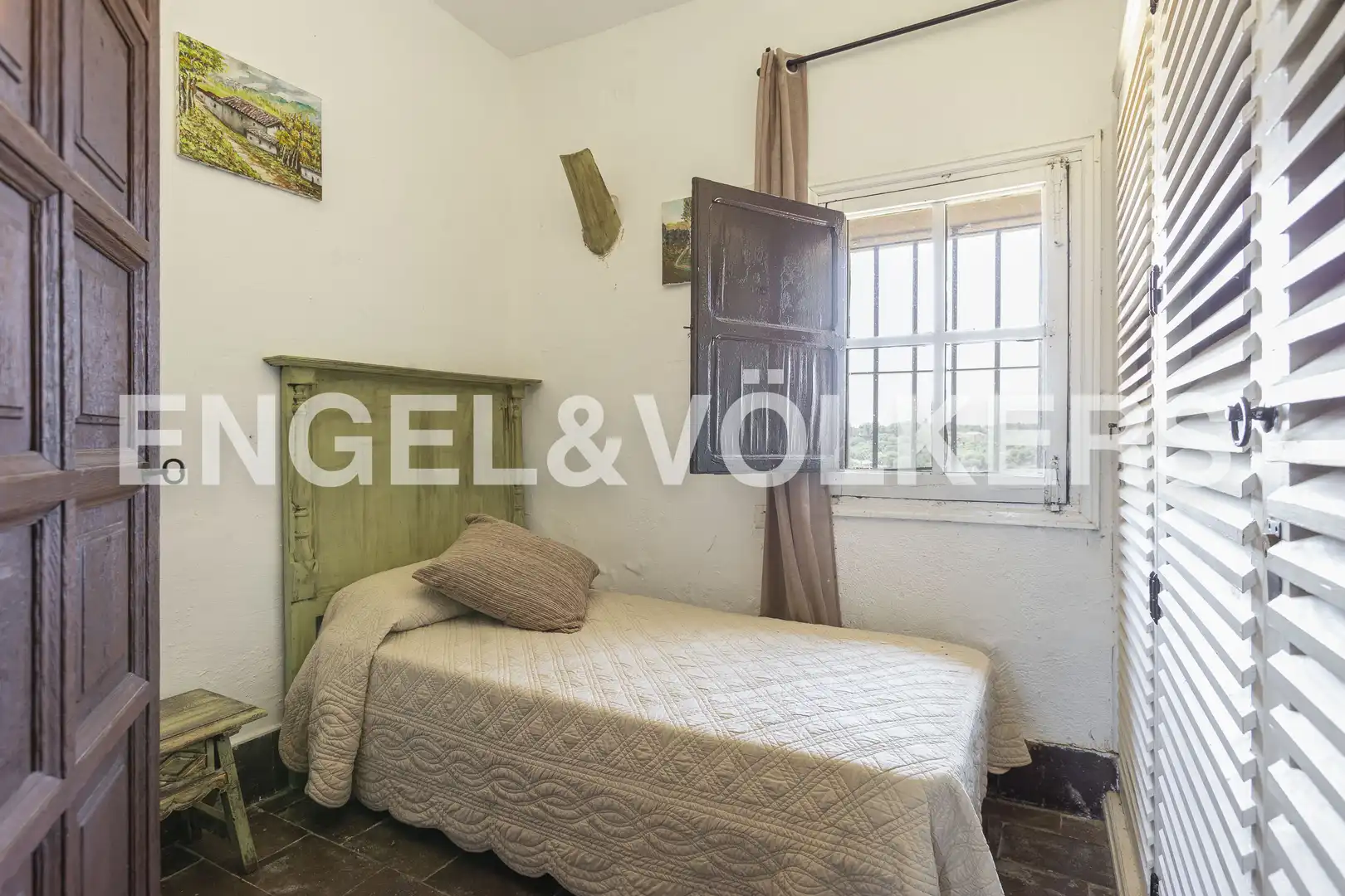 Habitación de Finca rústica en venta en Villanueva de la Cañada con Calefacción