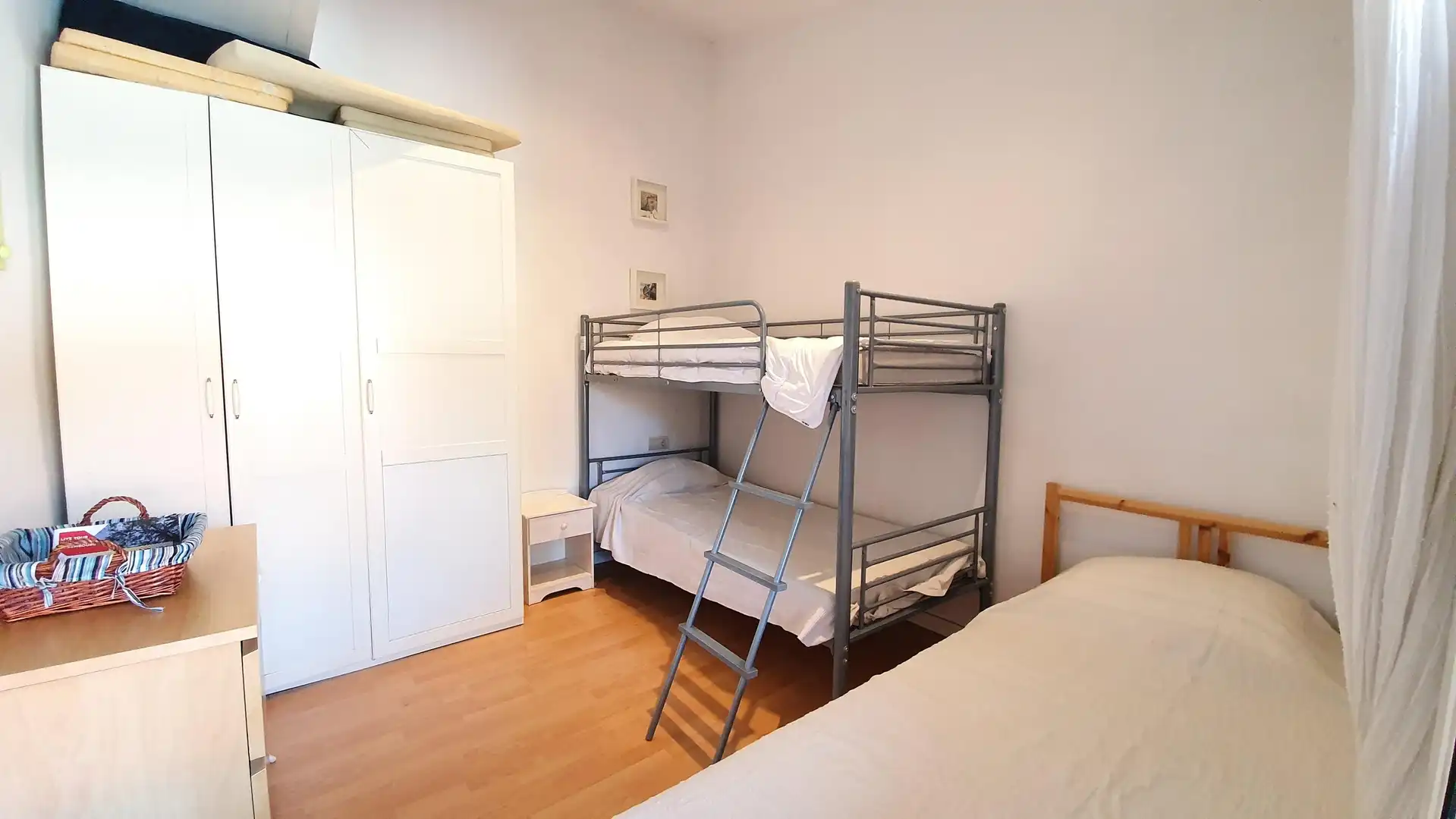 Dormitori de Casa o xalet en venda en Torroella de Montgrí amb Jardí privat i Piscina comunitària