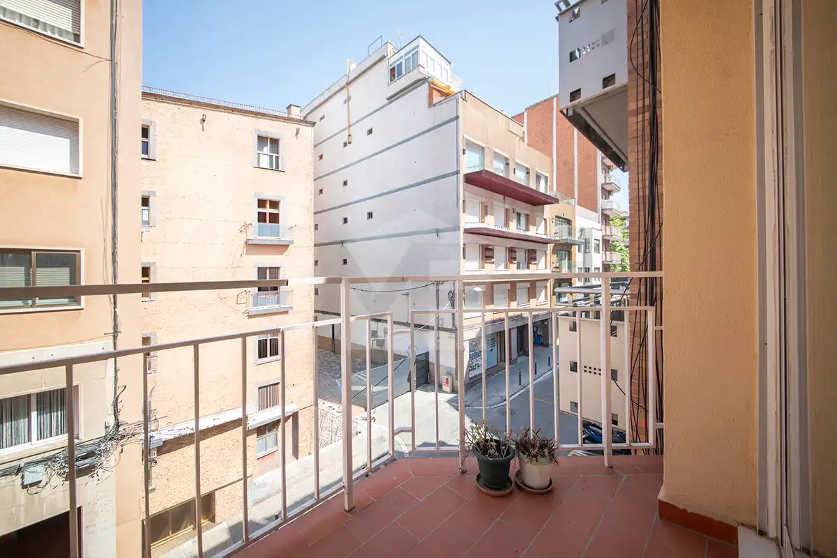 Balcony of Flat for sale in Barcelona  with Air Conditioner
