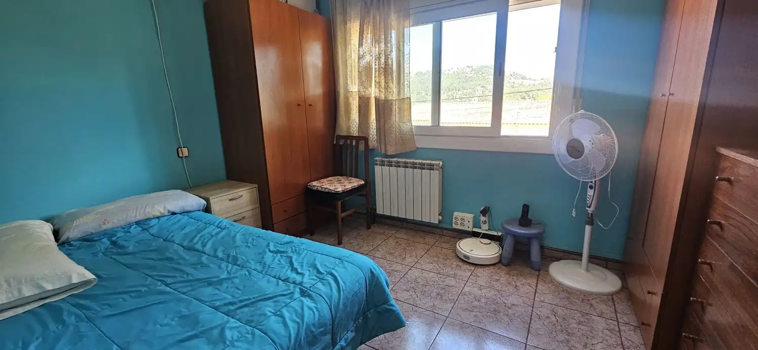 Dormitori de Casa o xalet en venda en Corbera de Llobregat amb Aire condicionat, Calefacció i Jardí privat