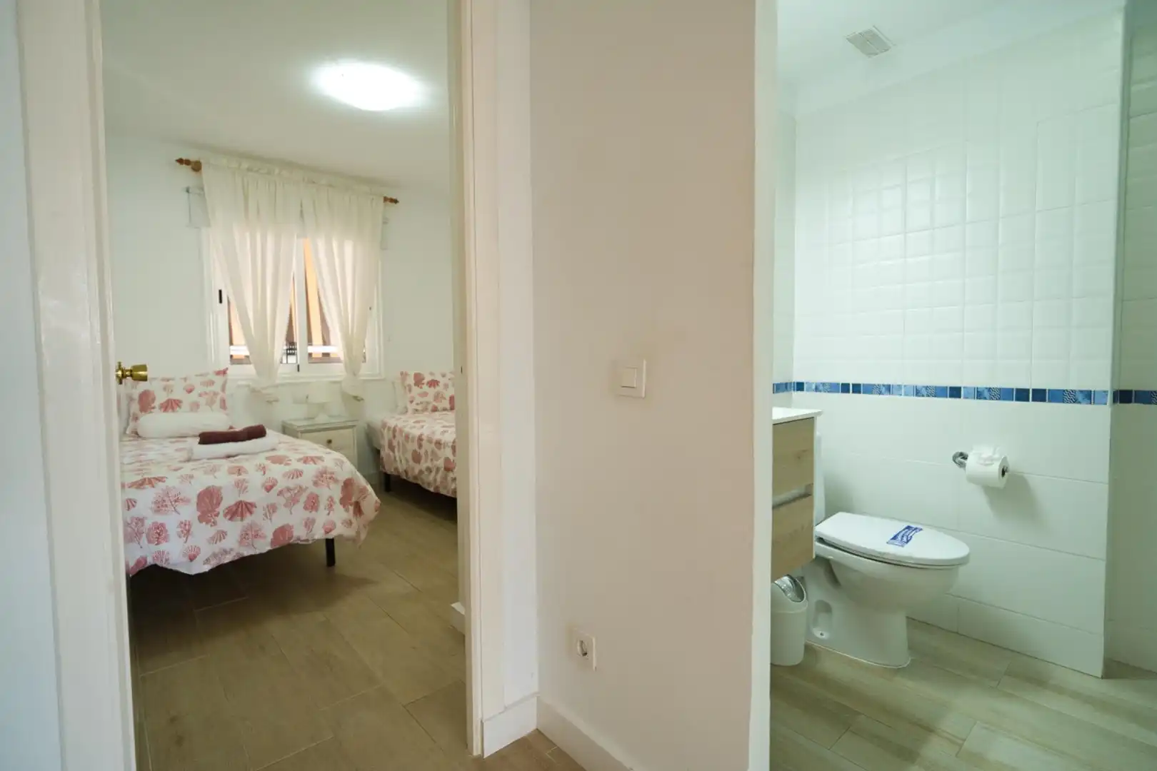 Habitación de Apartamento en venta en Arona con Terraza, Amueblado y Piscina comunitaria