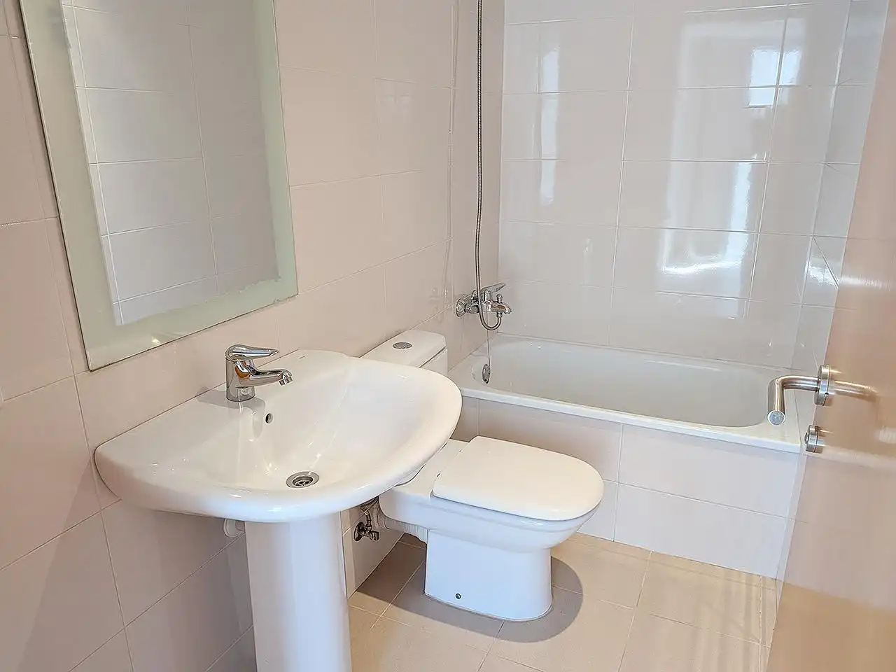 Badezimmer von Maisonette zum Verkauf in Ulldecona mit Klimaanlage, Terrasse und Alarm