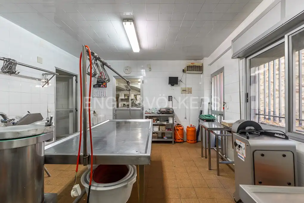 Kitchen of Houses for sale in Alcublas  with Air Conditioner, Heating and Terrace