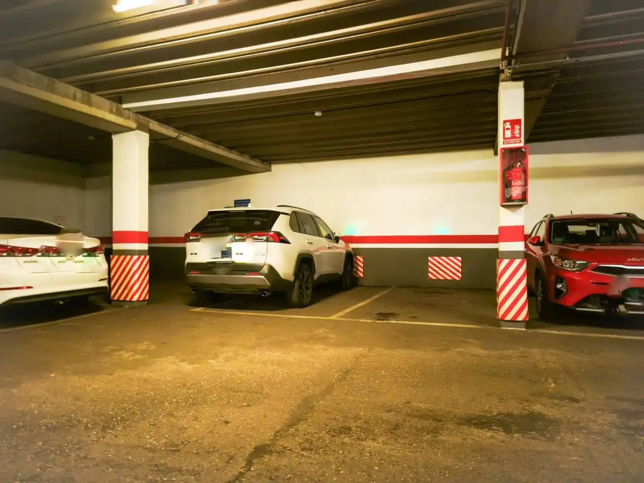 Aparcament de Pis en venda en Burgos amb Calefacció, Parquet i Traster