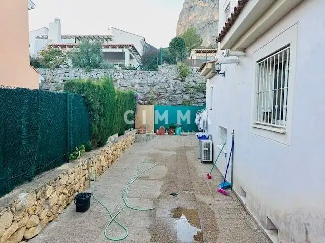 Jardí de Casa adosada en venda en Polop amb Calefacció, Jardí privat i Terrassa