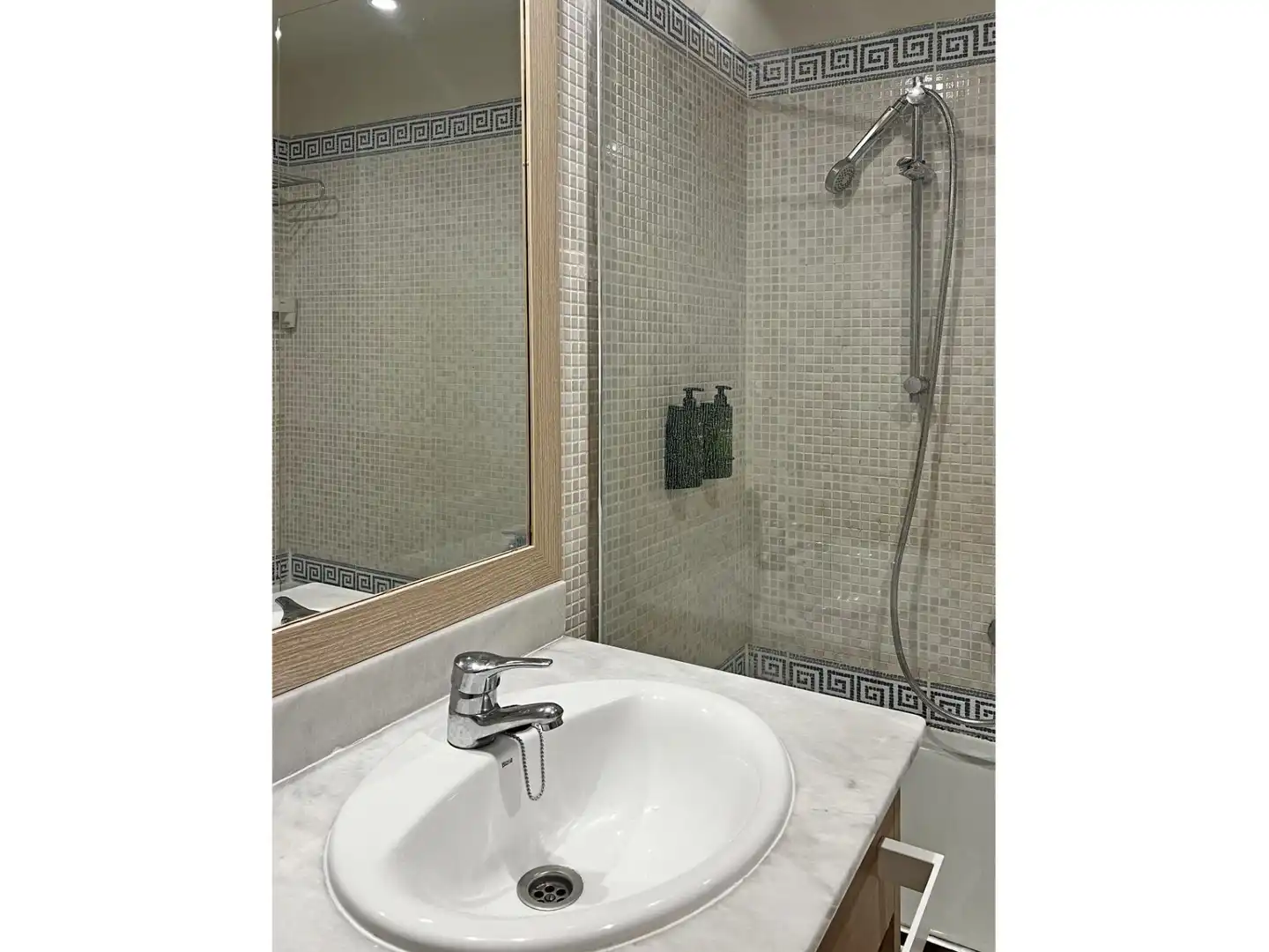 Bany de Apartament en venda en Mont-roig del Camp amb Aire condicionat, Calefacció i Jardí privat