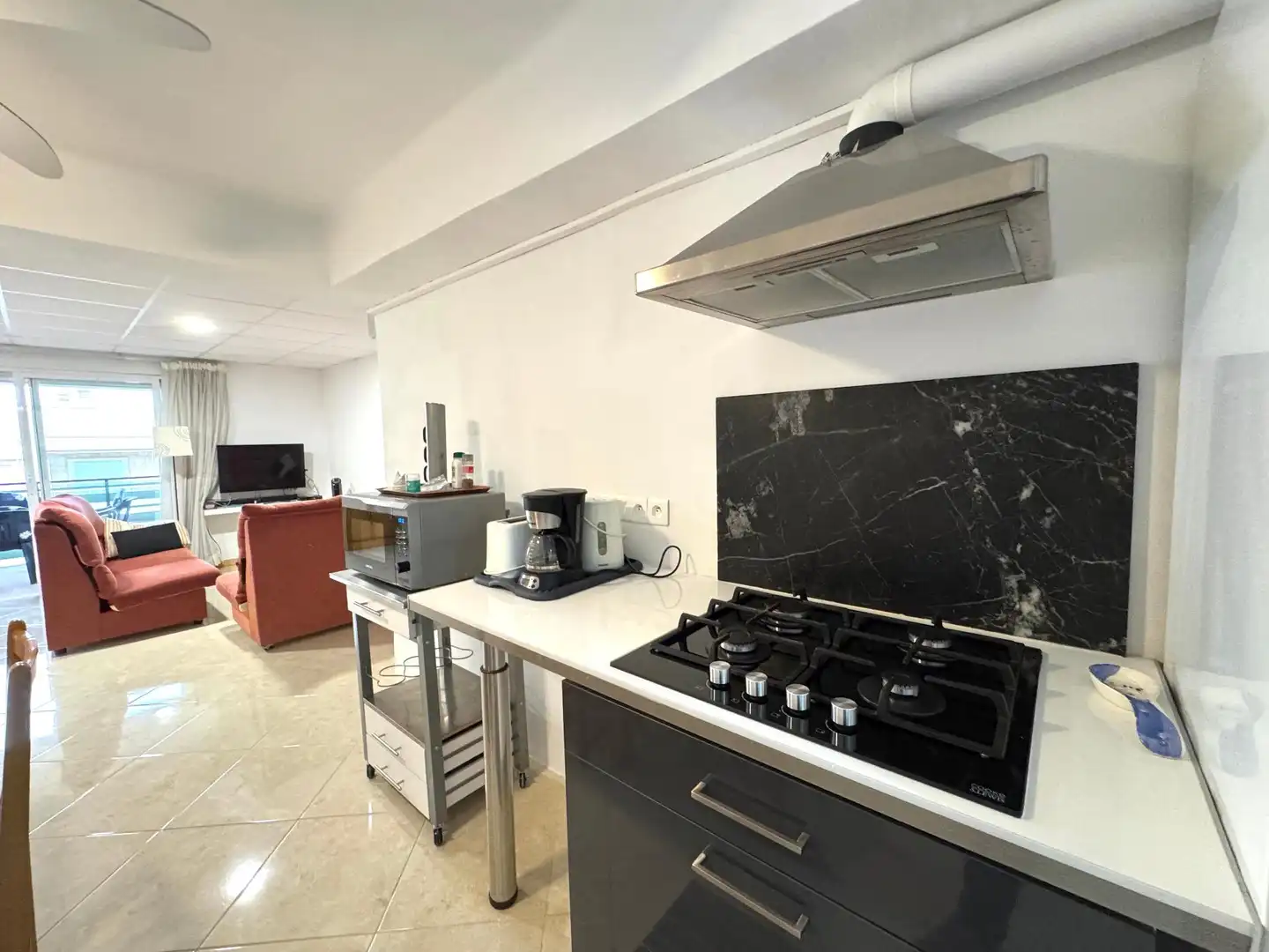 Cocina de Apartamento en venta en Santa Pola con Aire acondicionado, Terraza y Amueblado
