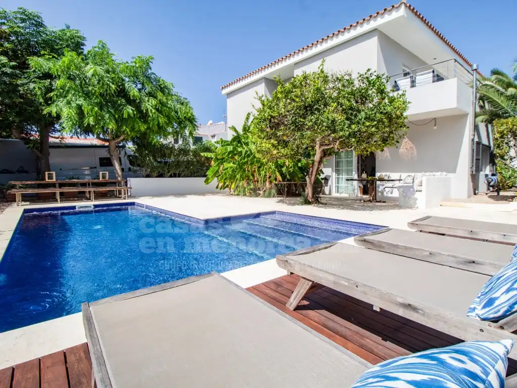 Casa amb piscina en venda a Santa Anna - Sol de l'Est, imagen 2