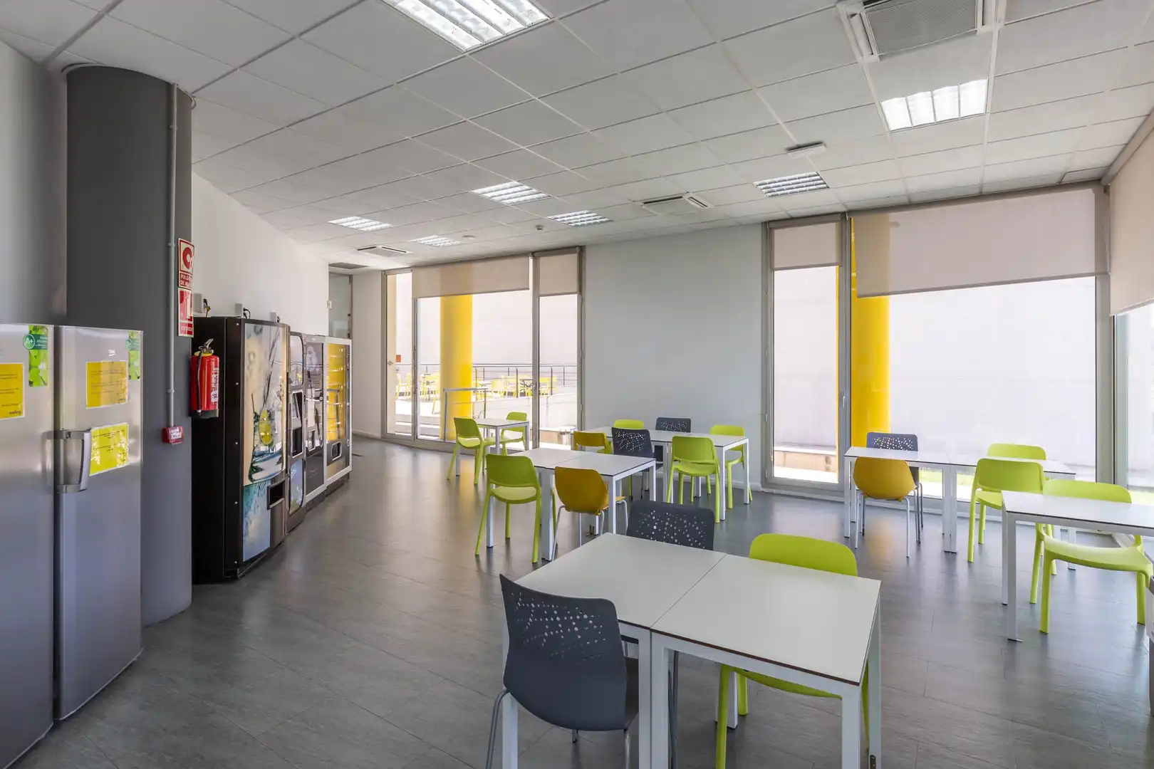 Gebäude zur Miete in El Prat de Llobregat