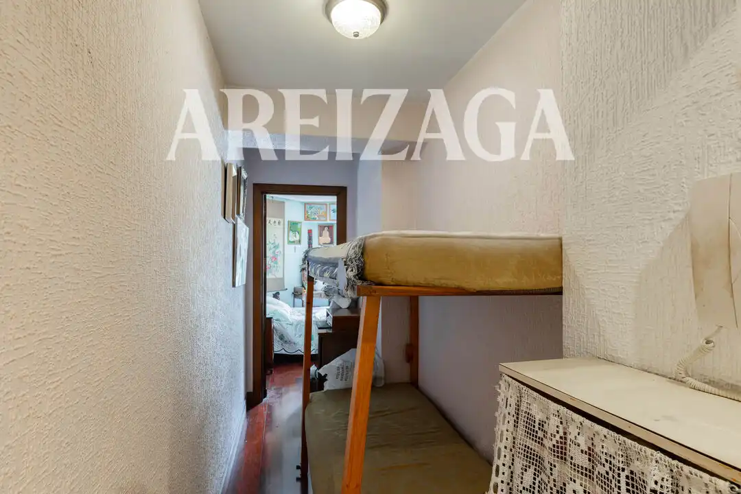 Habitación de Piso en venta en Donostia - San Sebastián  con Calefacción y Trastero
