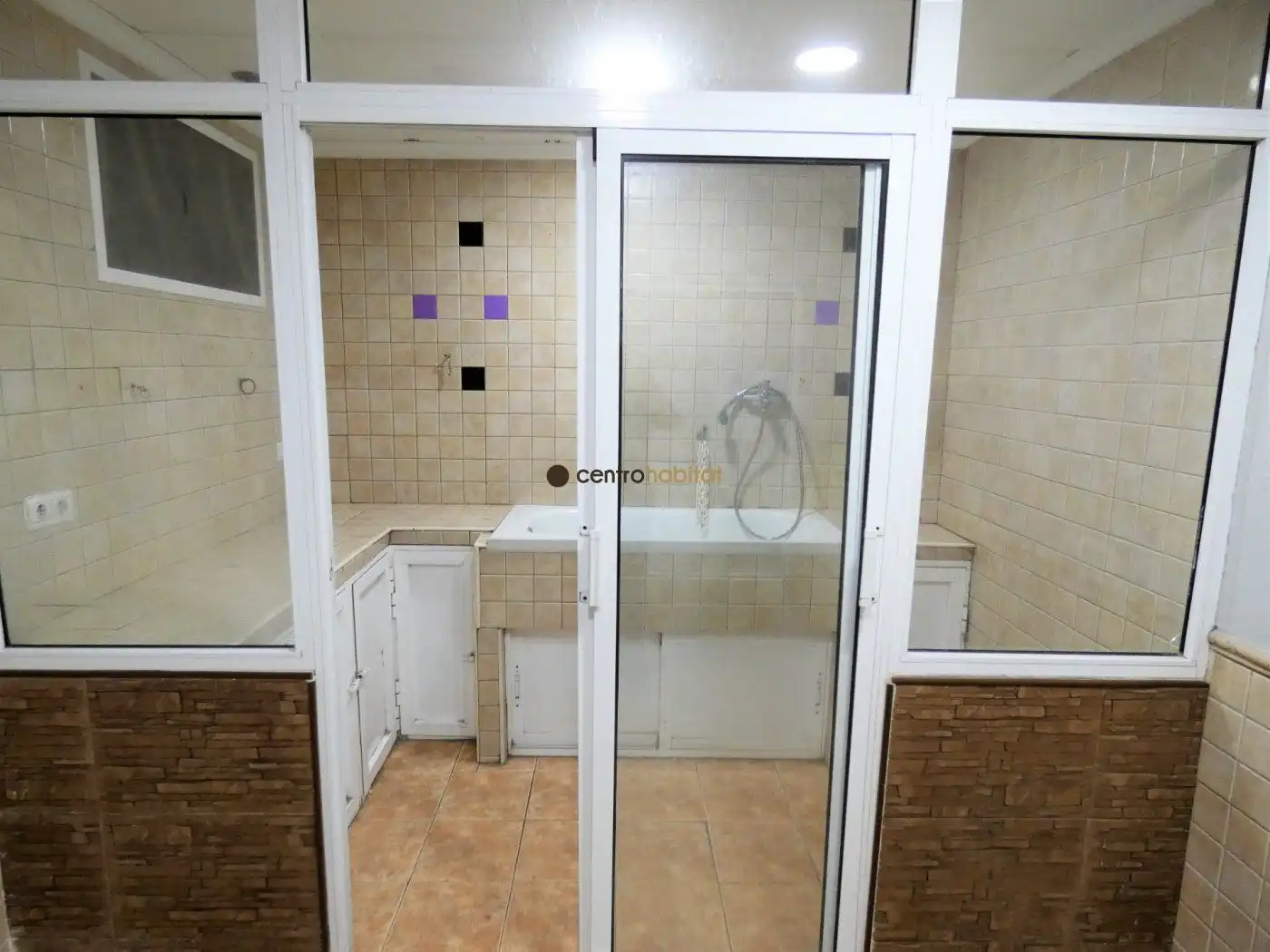 Baño de Local en venta en Petrer