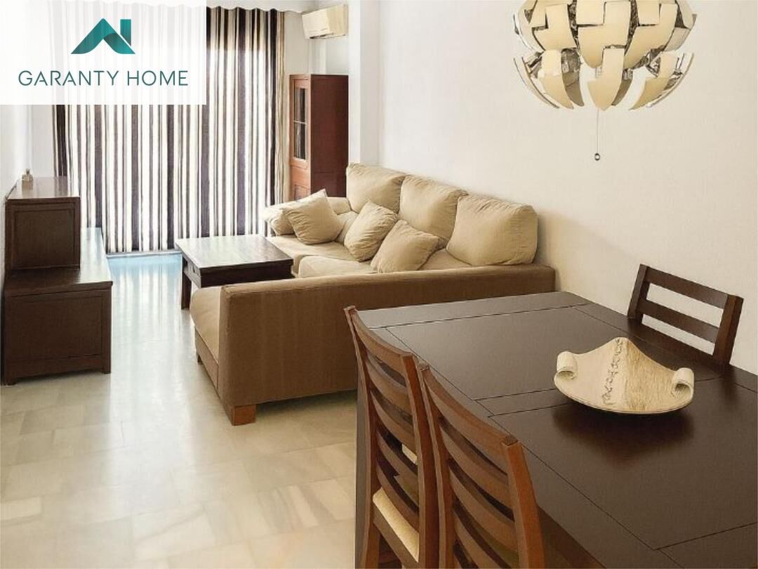 Sala d'estar de Pis en venda en Marbella amb Aire condicionat, Calefacció i Jardí privat