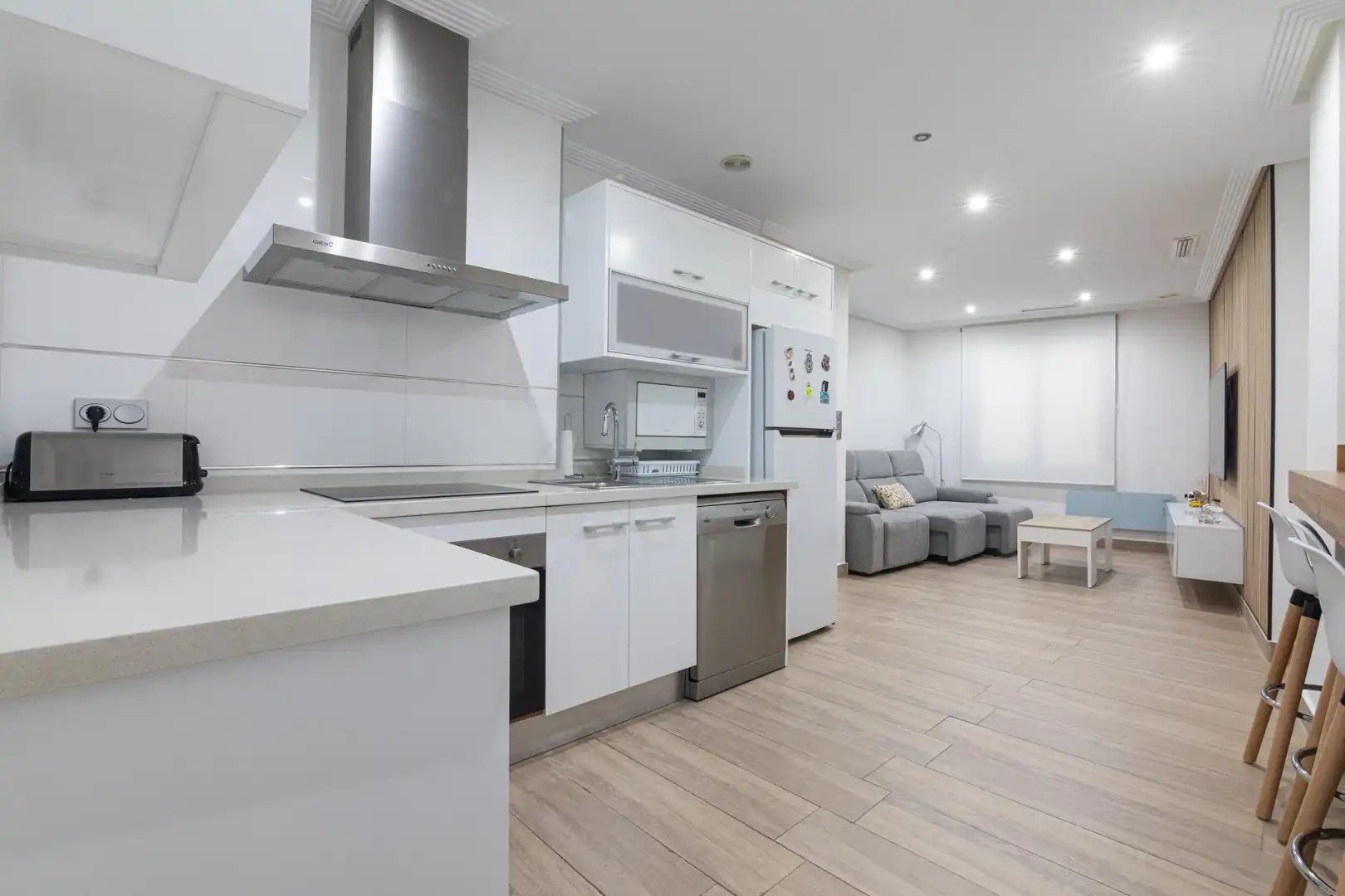 Kitchen of Flat for sale in Elche / Elx  with Air Conditioner and Furnished