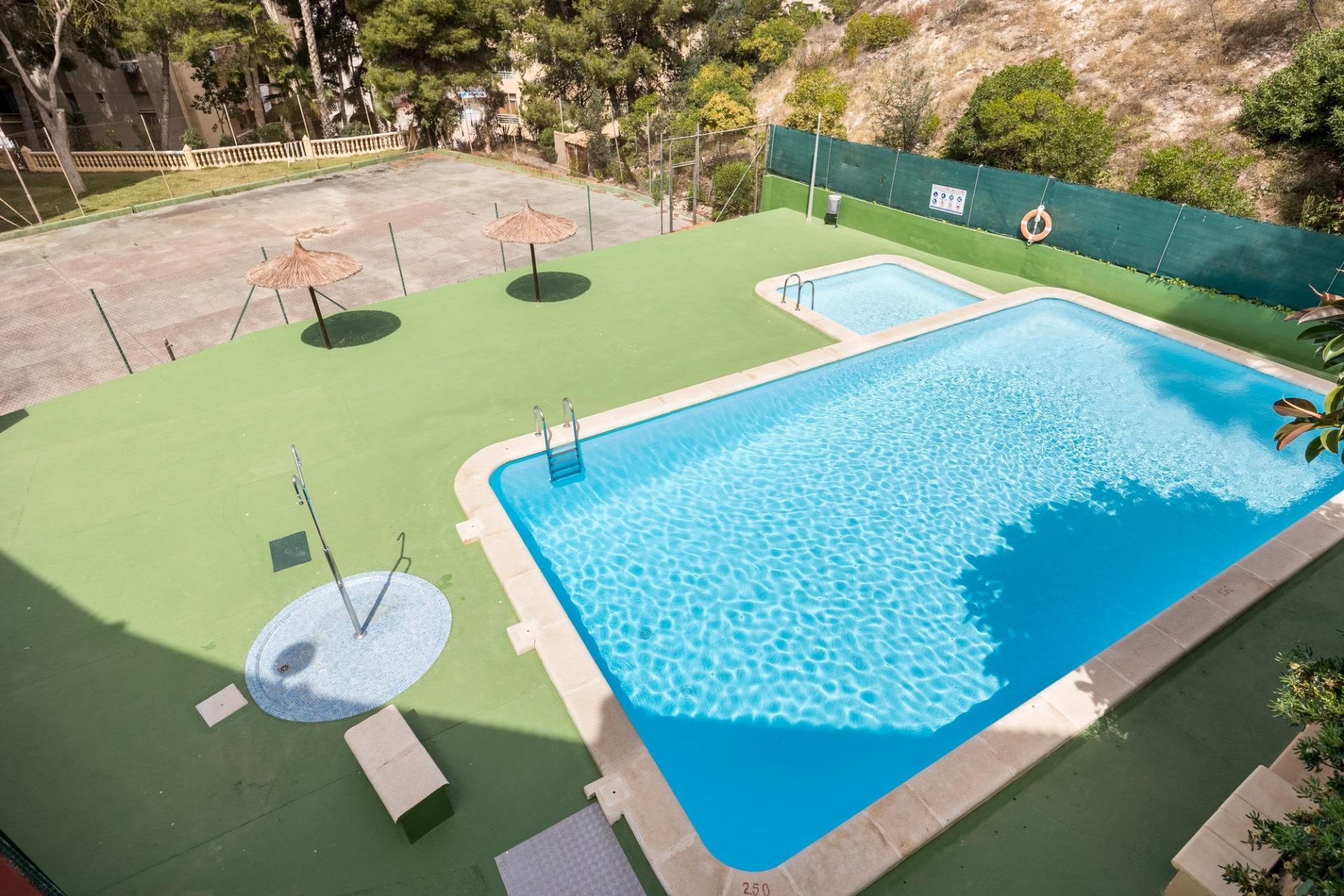 Swimming pool of House or chalet for sale in Benidorm  with Terrace and Community pool