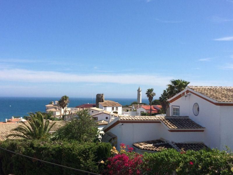 Exterior view of Study to rent in Mijas  with Air Conditioner, Furnished and Community pool