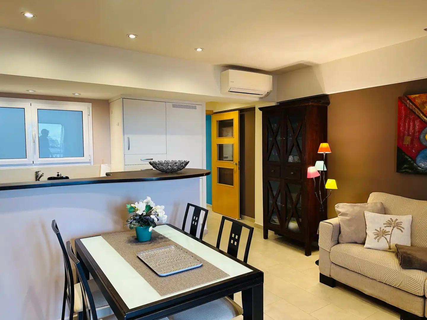 Comedor de Piso en venta en Palamós con Aire acondicionado, Terraza y Amueblado