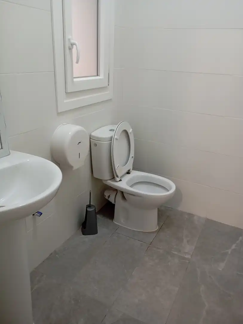 Bathroom of Office for rent in Valladolid