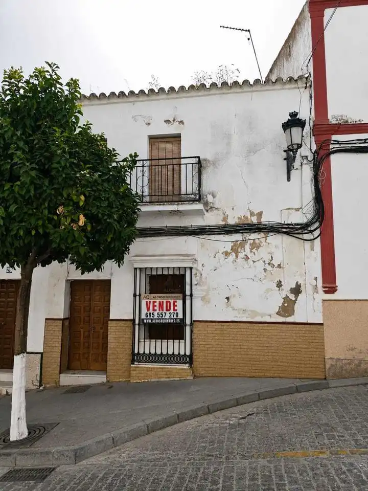 Vista exterior de Casa o xalet en venda en Las Cabezas de San Juan