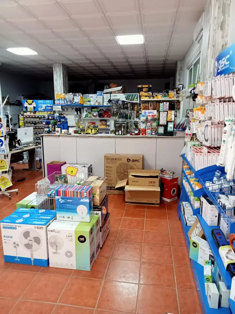 Locale commerciale in vendita a Burguillos, imagen 3