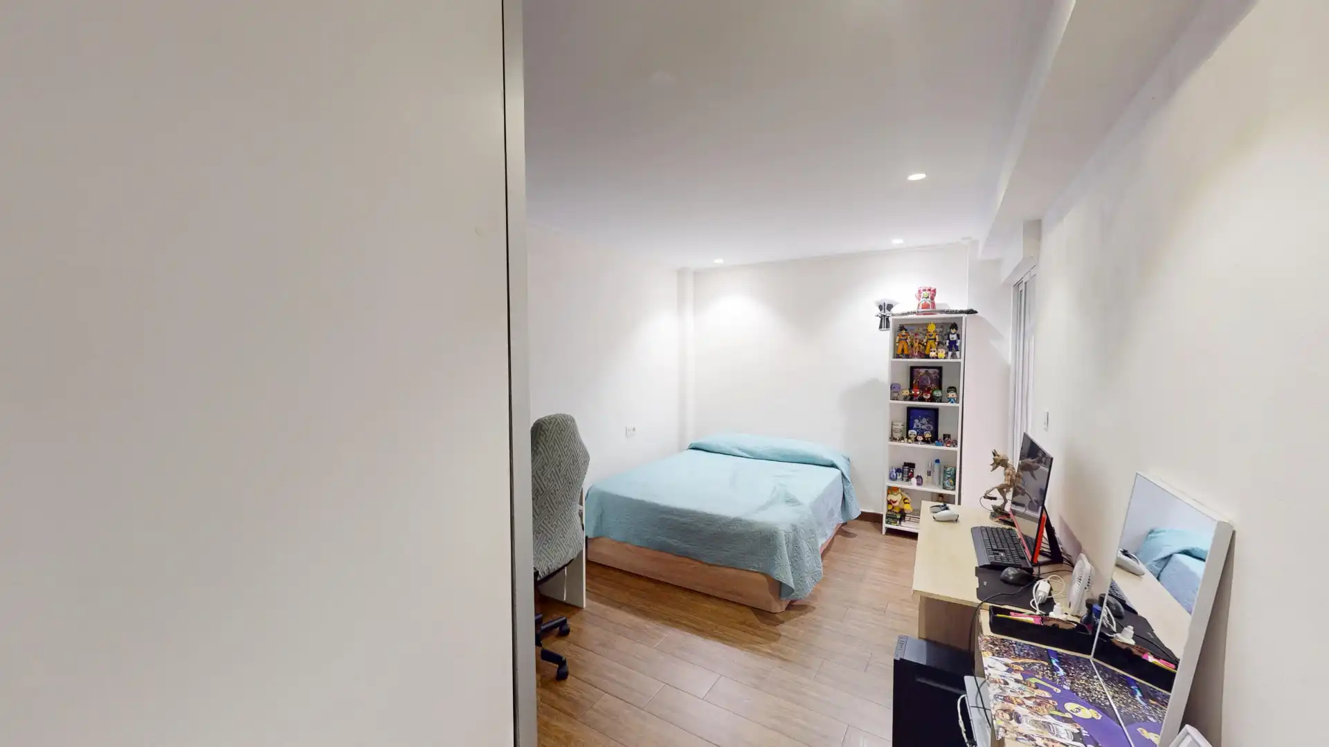 Habitación de Piso en venta en Elche / Elx con Aire acondicionado, Amueblado y Balcón