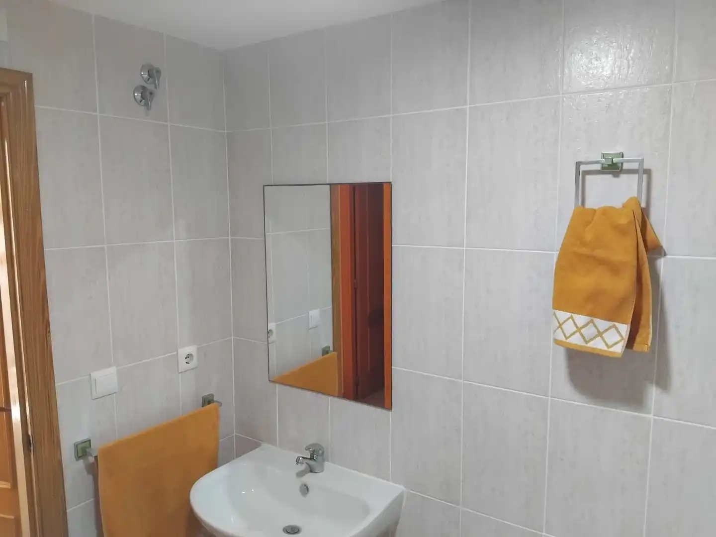 Baño de Apartamento en venta en Cullera con Aire acondicionado, Amueblado y Balcón