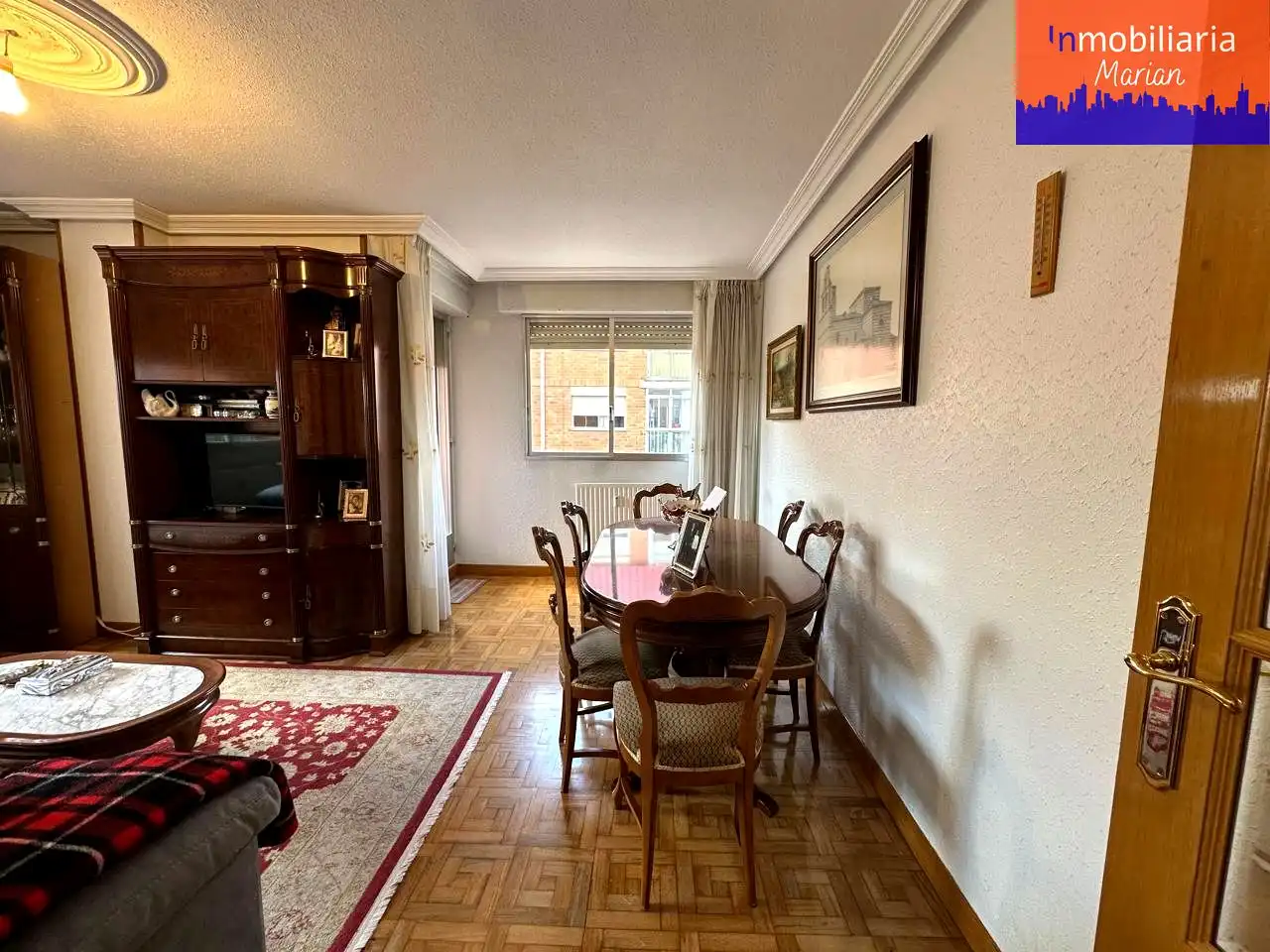 Sala de estar de Piso en venta en Aranda de Duero con Calefacción, Terraza y Trastero