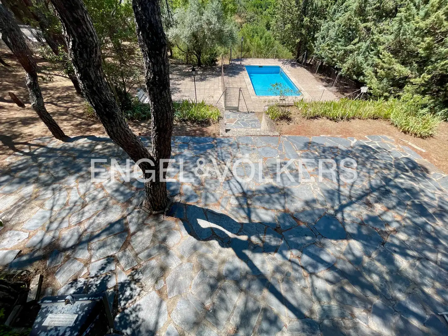 Piscina de Casa o xalet en venda en Las Rozas de Madrid amb Calefacció, Jardí privat i Piscina