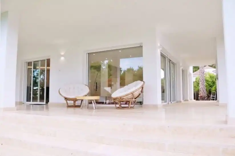 Terrassa de Casa o xalet en venda en Alicante / Alacant amb Aire condicionat, Calefacció i Jardí privat