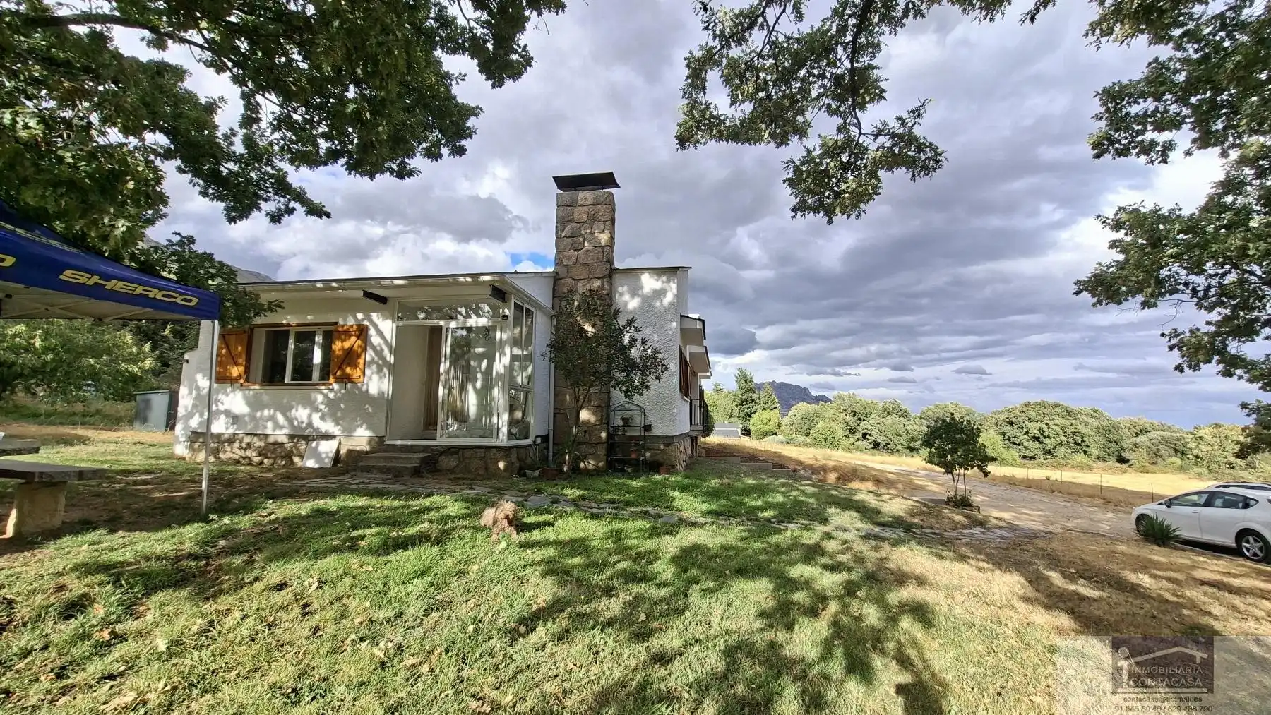 Vista exterior de Finca rústica en venda en Bustarviejo amb Calefacció i Terrassa