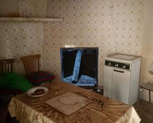 Cuina de Casa o xalet en venda en Babilafuente amb Jardí privat