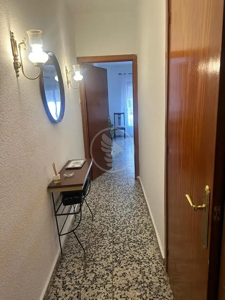 Flat for rent in Linares  with Air Conditioner, Terrace and Furnished