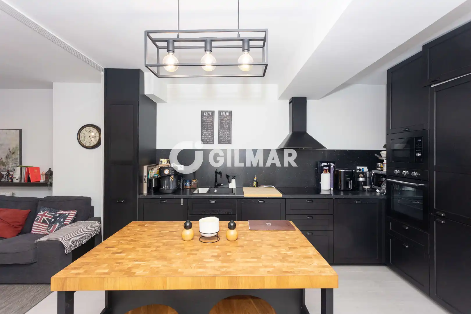 Cocina de Piso en venta en Madrid con Calefacción