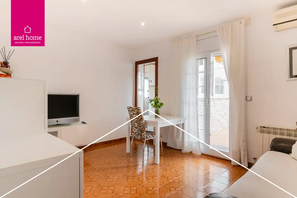 Living room of Attic for sale in Esplugues de Llobregat  with Air Conditioner
