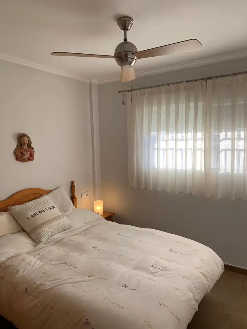 Schlafzimmer von Einfamilien-Reihenhaus zur Miete in Cullera mit Klimaanlage, Terrasse und Abstellraum