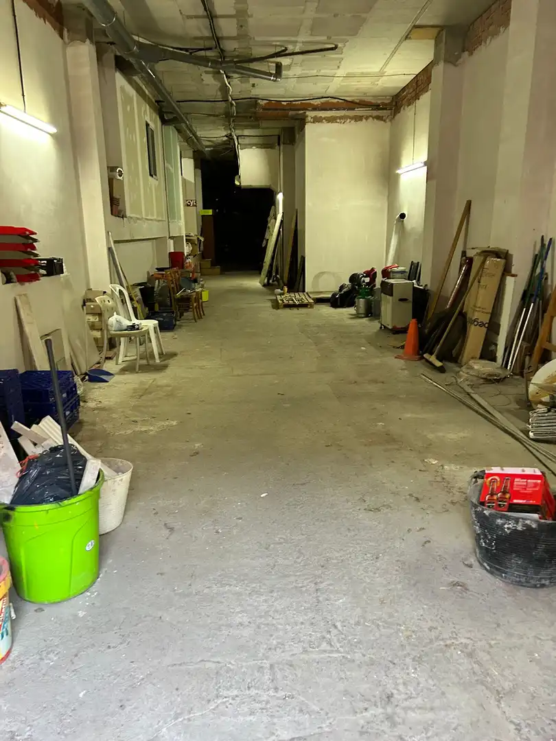 Business premises for sale in Carrer Santa Anna